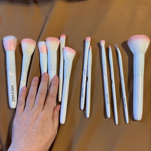 💞misc makeup face brushes💕 - Picture 6 of 9